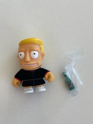 Zapp Brannigan | Kidrobot Futurama Universe X Series 1 | Mini 3" Vinyl Figure Cover
