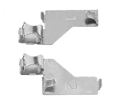 Fleischmann 9400 - N gauge Track Feed Clips 2x Single Pole - 2nd Postage - Image 1 of 4