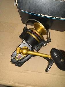 Mulinello Pesca Pennreels VINTAGE PENN 450SS LINE 8-12 LB HI SPEED 5.1:1 - Foto 1 di 7
