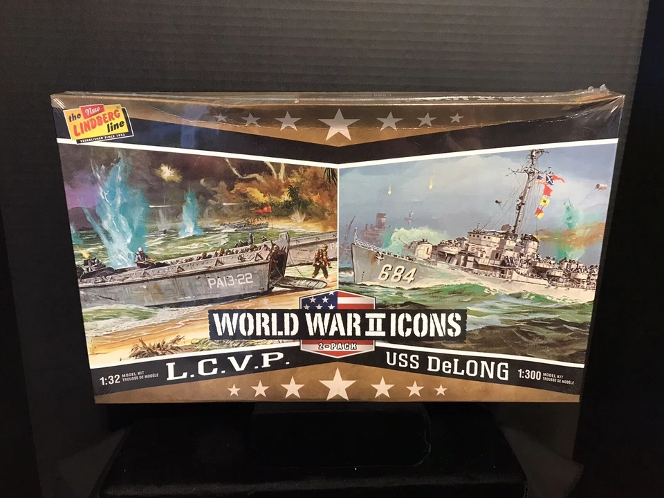 Round 2 Models Lindberg Line 1/300 World War II Icons - USS DeLong & LCVP VG