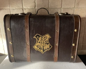 Hogwarts School Mini Storage Trunk Bag Harry Potter Wizard World FH - Picture 1 of 23