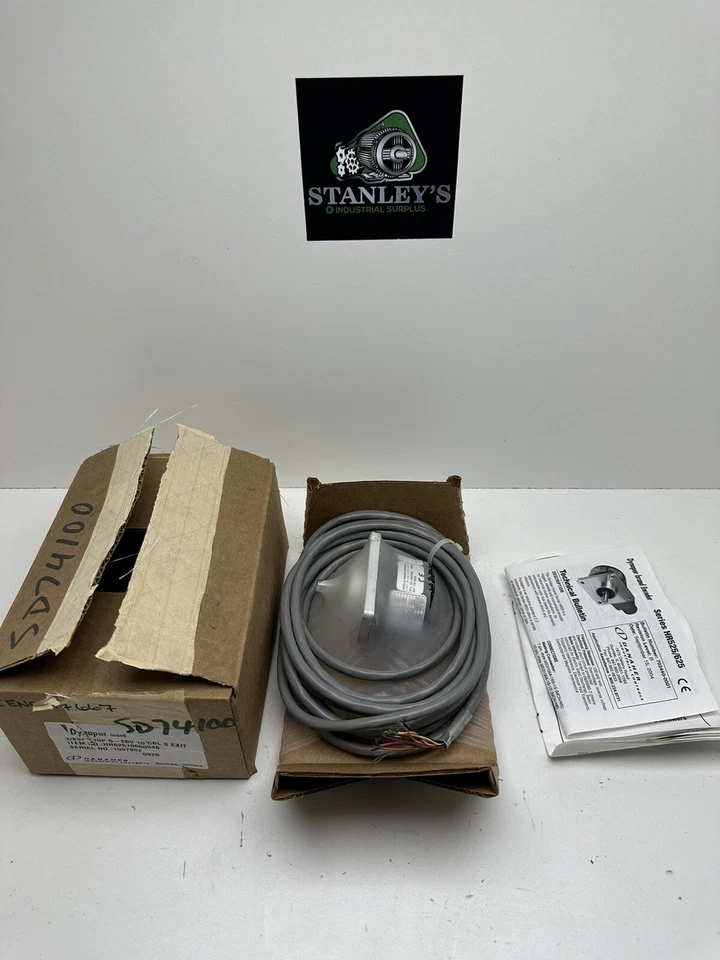 Dynapar HR62510000546 Incremental Encoder New - Image 1 of 4
