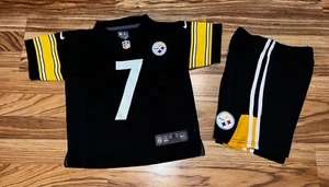 Nike Pittsburgh Steelers Ben Roethlisberger Jersey NFL Shorts Sz 4 Lot Of 2 EUC - Picture 1 of 7