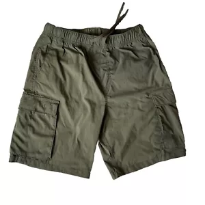 H&M Shorts Men’s M Regular Stretch Drawstring Cargo Military Green Gorpcore EUC - Picture 1 of 10