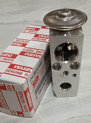 ISUZU D-MAX A/C EXPANSION VALVE  Pick-UP 2007-11 GENUINE PARTS - Image 1 of 4