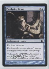 2012 Magic: The Gathering - Return to Ravnica Paralyzing Grasp #46 0c4