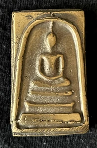 HEILIGE VOTIVPLATTE BUDDHA PHRA SOMDET Amulett Figur Bronze Thailand br39 - Bild 1 von 4