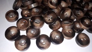 10 Stück ☆ 2 loch ☆ Knopf ☆ dunkles braun / Beige ☆ 18 mm Glänzend ☆ Jacke, Hose - Bild 1 von 5