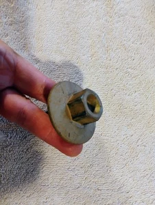 Toyota Tundra Sequoia 4Runner Crankshaft Bolt  3.4 4.0 4.7 90109-18003 - Picture 1 of 4