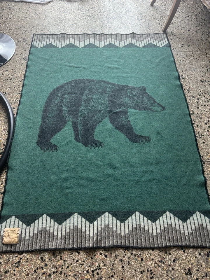 RARE FARIBAULT 100% WOOL BLANKET LAURIE JACOBI DESIGNER BEAR ROBE CABIN LODGE - Image 1 of 4