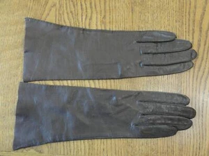 Assortment of Vintage Ladies Gloves, Collect One, Collect Them All - Picture 1 of 123