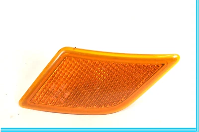 08-11 Mercede W204 C300 C350 Front Bumper Turn Signal Light Right Side OEM - Image 1 of 4