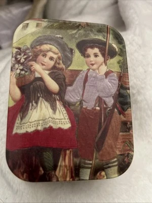 small metal tin storage box - Image 1 of 4