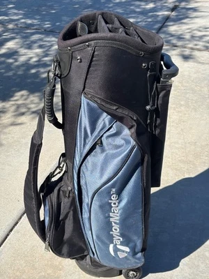 Bolsa de viaje/transporte Taylormade de 2 ruedas negra/azul Foto 1 de 4