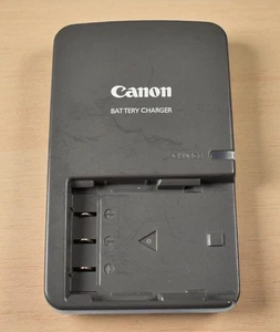 Genuine Canon CB-2LWE Digital Camera Battery Charger - Picture 1 of 2