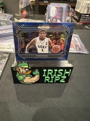 2023-24 PRIZM ДРАФТ-ПИКС ДЕБЮТАНТ СИНИЙ PRIZM KYRIE IRVING /199 DUKE BLUE DEVILS - Изображение 1 из 2