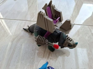 Dino Riders Tyco Monoclonius Vintage Unbespielt Erster Hand Vollständig - Bild 1 von 3