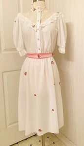 Vintage 1970s white w red rosebuds polyester Victorian revival cottagecore dress - Picture 1 of 10