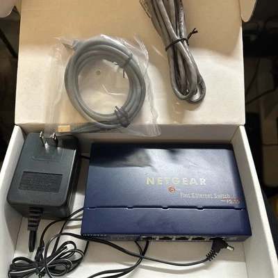 Netgear ProSafe FS105 5-Port 10/100 Fast Ethernet Switch - Image 1 of 4