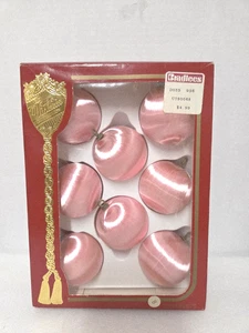 Vintage Pink Satin Christmas Ornaments Box Of 8 Victoria Collection USA - Picture 1 of 5