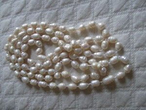 46" Continuous Strand Freshwater Pearl Necklace Cream Knotted - Picture 1 of 4