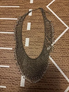 BEAUTIFUL STATEMENT NECKLACE GOLD FRINGE BEADS - Picture 1 of 3