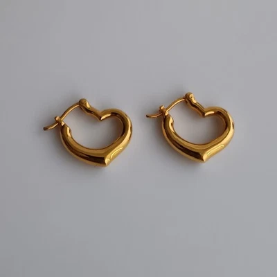 18K Yellow Gold Heart Hoop Earrings Lightweight Clip 16mm New Au750 Electroform - Image 1 of 4