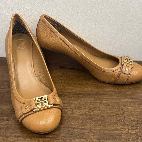 Tory Burch décolleté con zeppa ambrose in pelle ciottolata marrone da donna taglia 7 5M