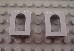 LEGO Lot of 2 Light Bluish Gray 1x2x2 Arched Window Frame Pieces - Picture 1 of 1