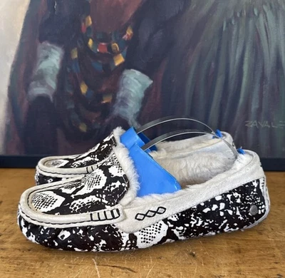 Zapatilla UGG Ansley para mujer crema serpiente talla 7 mocasines blanco marrón ☼ Foto 1 de 4