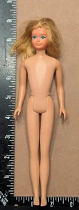 Muñeca Mattel Skipper 1963 vintage pierna recta cabello rubio Japón - Imagen 1 de 8