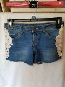 Jr. Lace Panel Jean Shorts Vigodd Chelsea Short - Picture 1 of 3