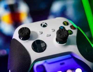Kontrol Freek Galaxy For Xbox One | Series S/X - Colour To Choose - Picture 1 of 5