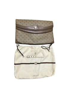 Vintage Gucci Micro G 4 Pocket Handbag Clutch 