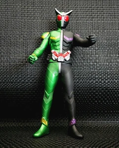 Kamen Rider Cyclone Joker Figure Vinyl (2017) Bandai - Picture 1 of 4