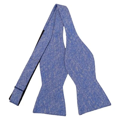 Pajarita ajustable azul claro 100 seda COCKTAIL EXPRESSIONS para hombre Foto 1 de 4