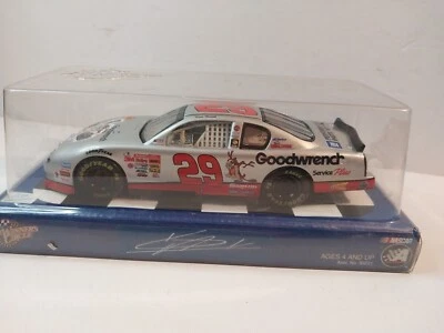 Winners Circle #29 2002 Kevin Harvick GM Goodwrench escala 1:24 Monte Carlo TAZ Foto 1 de 4