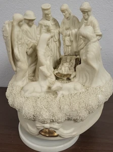 Vintage Spinning Music Box Christmas Nativity Silent Night - Picture 1 of 6