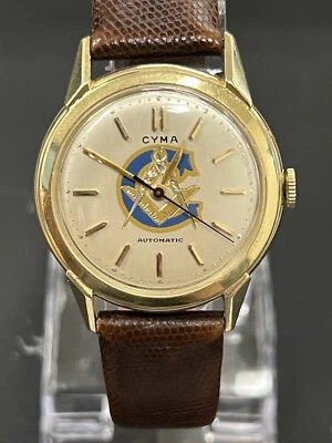 Reloj parachoques automático CYMA masónico de oro amarillo sólido de 14 k de la década de 1950 caja de 34 mm Foto 1 de 4