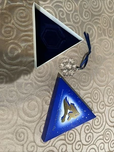 1994 Rare Annual Swarovski Snowflake Christmas Ornament - Picture 1 of 3