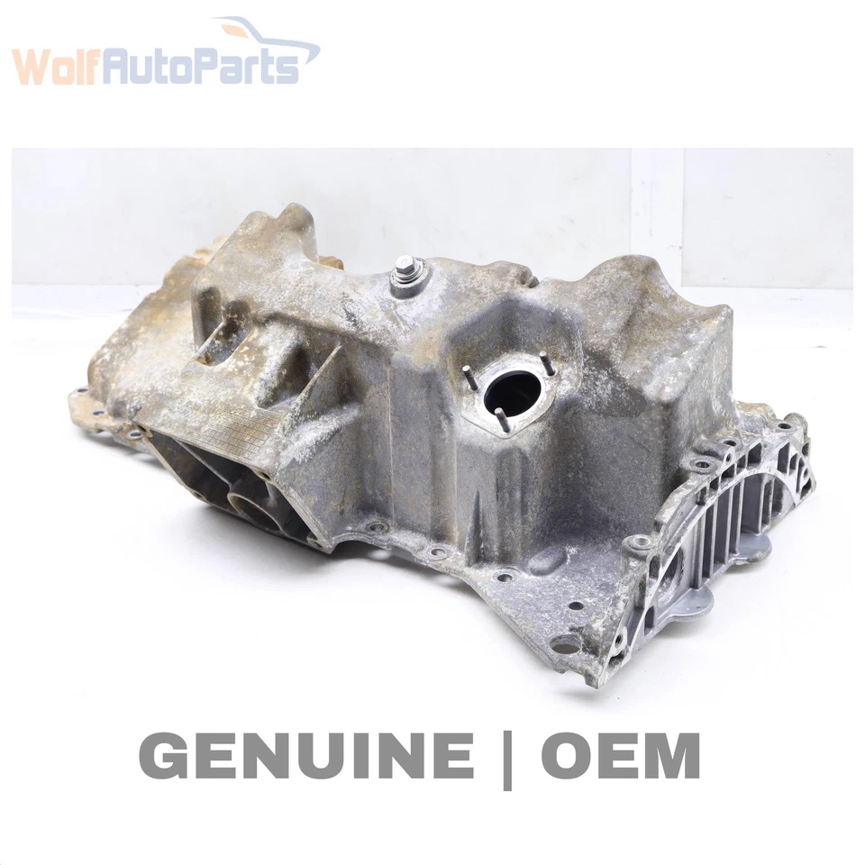 2014-2018 BMW X5 3,0 л - масляный поддон двигателя / отстойник 7635651 - Изображение 1 из 4