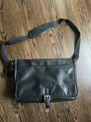 Kenneth Cole New York Maletín de Cuero Negro Bolso de Trabajo con Correa y Hebilla Foto 1 de 4