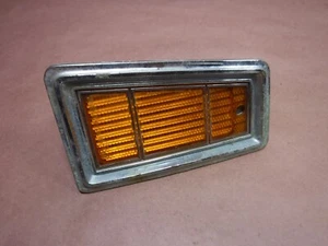 Chrysler New Yorker 79-81 Front Driver Side Marker Light 4076499 OEM Free Ship - Picture 1 of 6