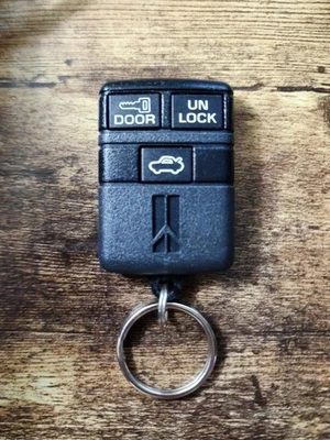 Mando a distancia de entrada sin llave original GM Oldsmobile OEM 10205240 Foto 1 de 3