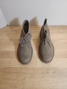 CLARKS ORIGINALS Womens DESERT BOOT Taupe SUEDE LEATHER SIZE 9.5 - Picture 1 of 7