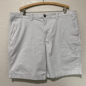 Magellan Men's Size 40W LT Gray Flat Front Chino Shorts Outdoors Fishing Hiking - Picture 1 of 7