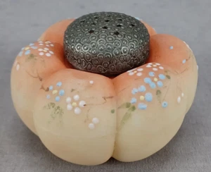 Mt Washington Blue & White Floral Peach Glass Tomato Salt/Pepper Shaker - Picture 1 of 10