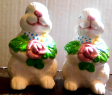 HD~S&P~Unbranded Ceramic Bunny Rabbit Salt and Pepper Shakers Vintage 