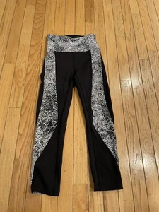 Sweat And Repeat 21 Crop Black/Serigraph Starlight Lululemon Size 2 Leggings - Picture 1 of 5