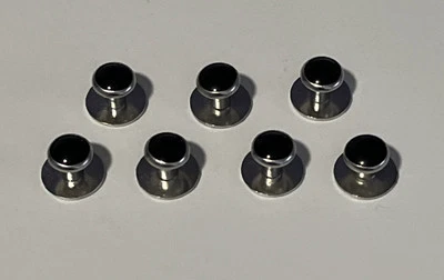 Botões smoking ônix tom prata (7 no total) 3/8” botão 1/4” eixo 7/16” base - Imagem 1 de 4